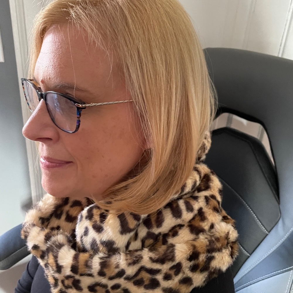Leopard print snood